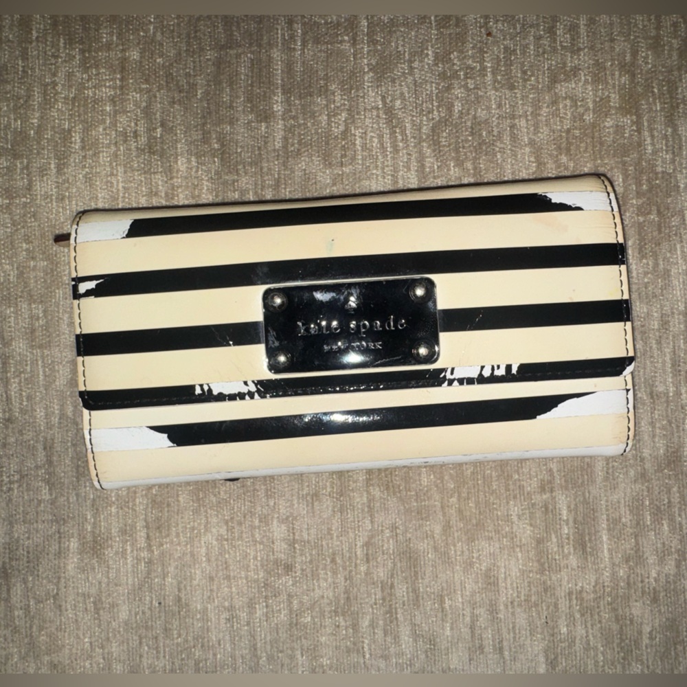 kate spade Black and Cream Striped Patent Wallet